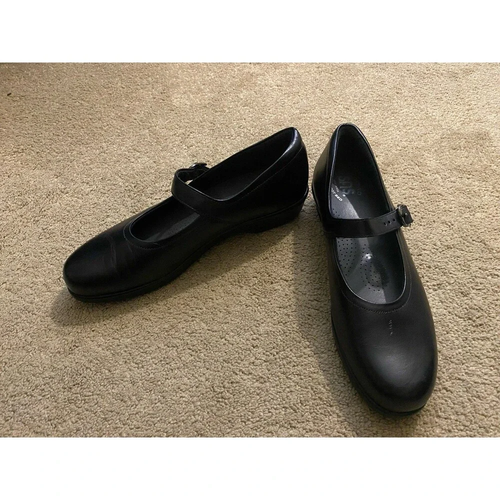SAS Maria Black Mary Jane Shoes Dark Academia Preppy Women’s Size 7 Standard